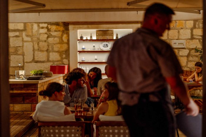 Druželjubivo i obiteljsko okruženje i mirna atmosfera u večernjim satima